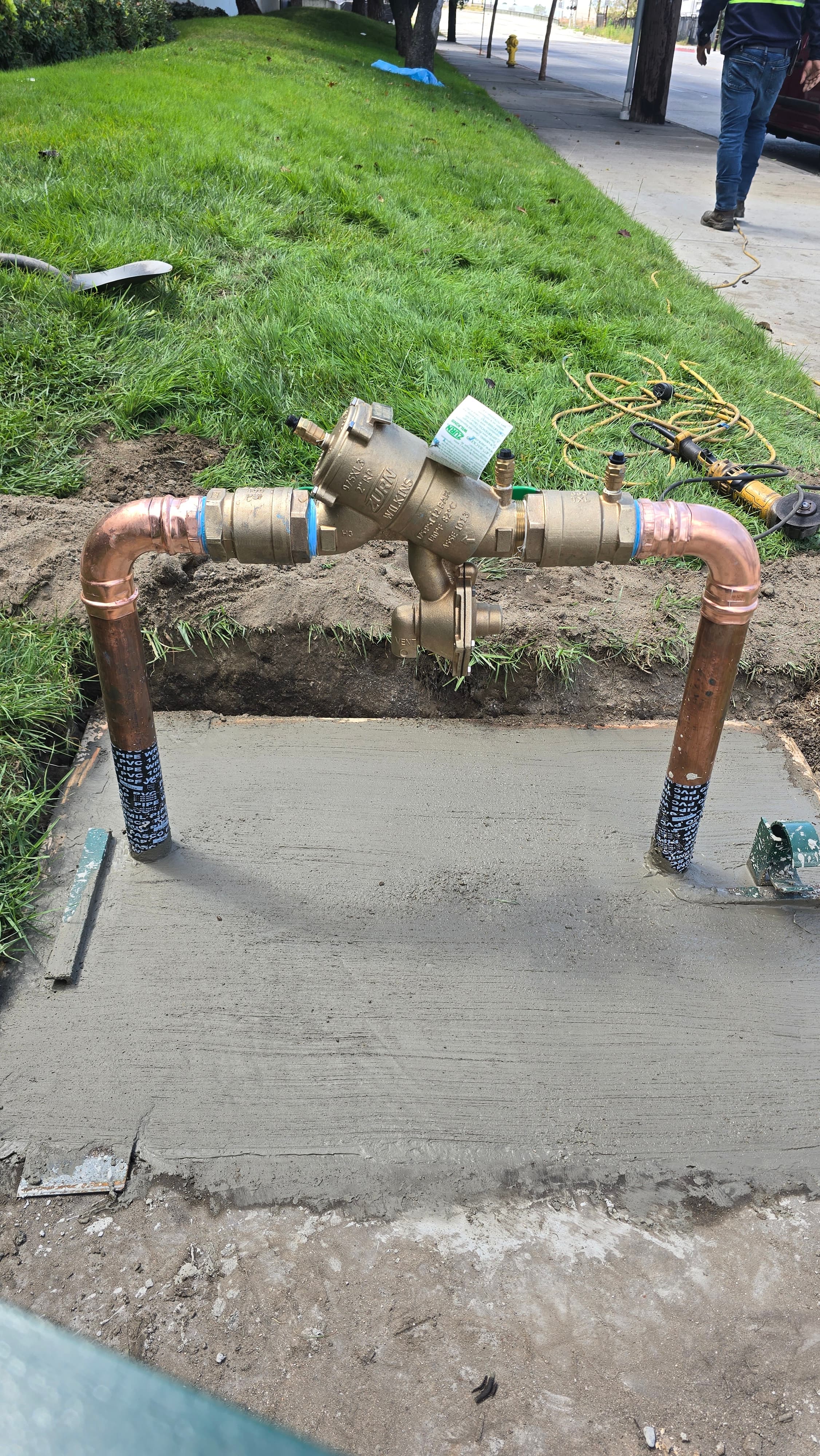 Leaks and piping